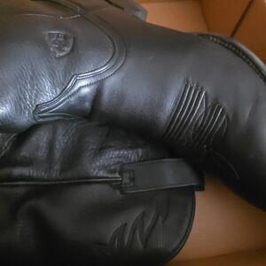 ARIAT Ginuine Black Leather Western Cowboy Boots U.S Men 10 Hand Crafted Cusi